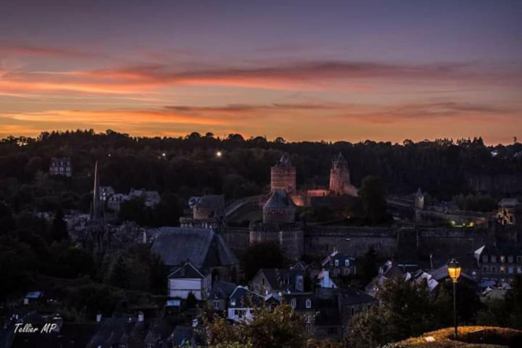 La Chouette Detente Fougères Kültér fotó