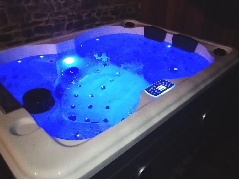 La Chouette Detente Fougères Kültér fotó